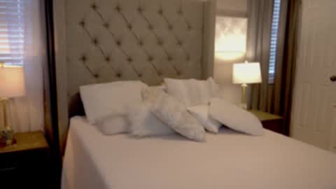 Alexandra online show from November 1, 8:02 pm