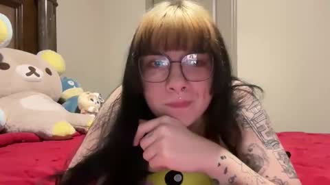 irissweets online show from January 7, 1:53 am