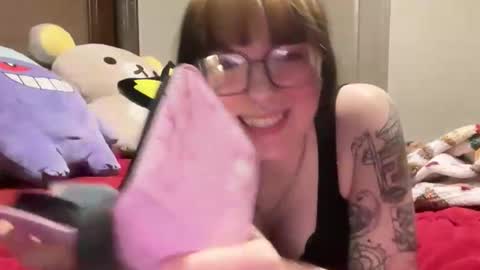 irissweets online show from January 9, 2:05 am