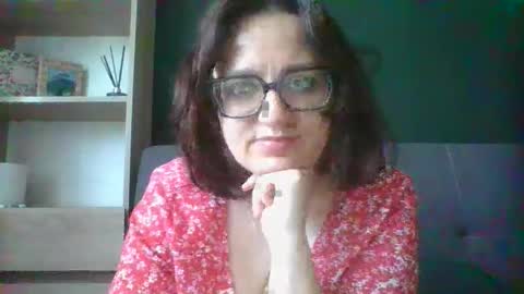 Paris online show from May 25, 5:39 am
