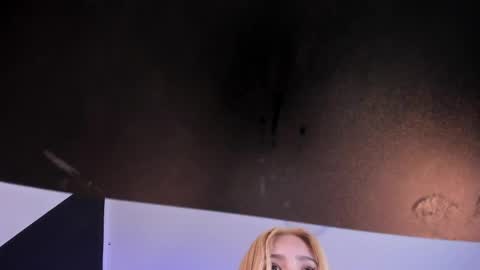 Isa Cortes  online show from April 22, 6:38 pm