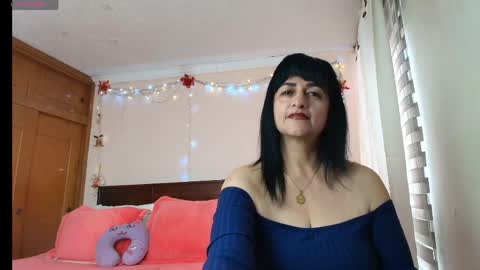 Isabeel Sofia online show from May 20, 2:14 pm