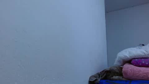 isabel online show from April 7, 3:25 pm