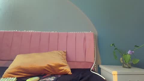 Snapshot of isabela_latingirl chatting on December 4, 4:16 pm isabela online show from December 4, 4:16 pm