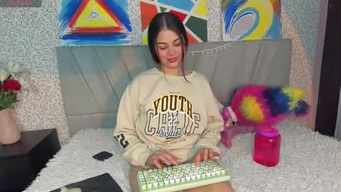 Snapshot of isabela_latingirl chatting on March 8, 5:14 am isabela online show from March 8, 5:14 am