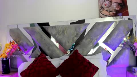 Mommy Isa online show from May 25, 12:48 pm