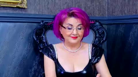 Snapshot of isabelaconte chatting on October 1, 7:19 pm Isabella Conte online show from October 1, 7:19 pm
