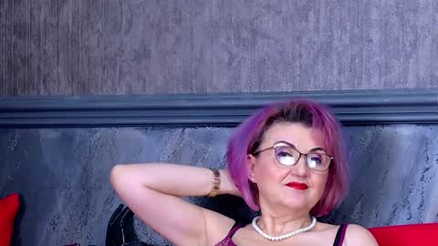 Snapshot of isabelaconte chatting on December 16, 10:34 pm Isabella Conte online show from December 16, 10:34 pm