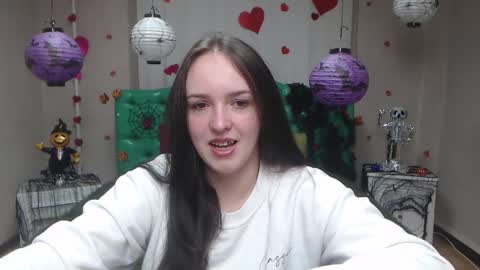 IsabelBlackberry online show from November 2, 7:23 am