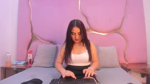 Isabel online show from February 1, 4:33 am