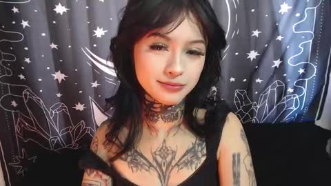    online show from January 18, 8:09 pm