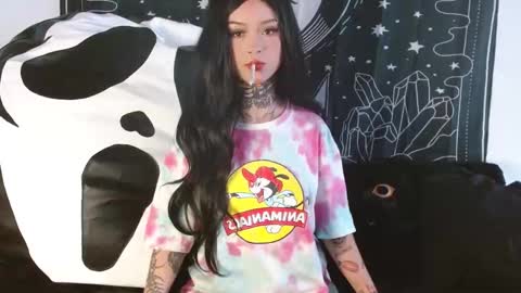    online show from October 20, 9:29 pm