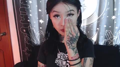    online show from January 15, 6:19 pm