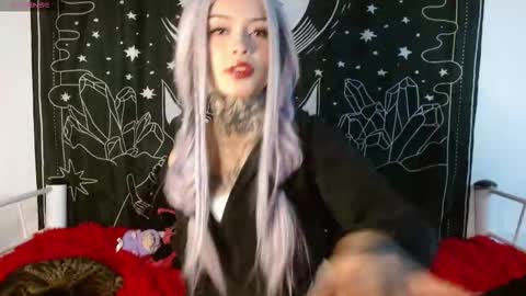    online show from October 11, 10:56 pm