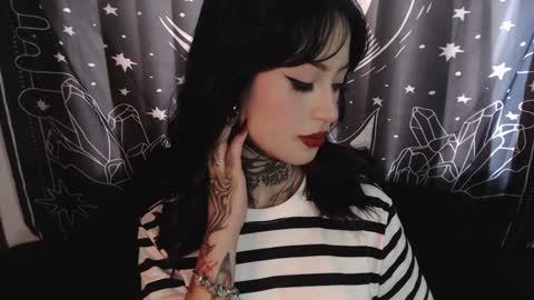    online show from January 28, 9:08 pm