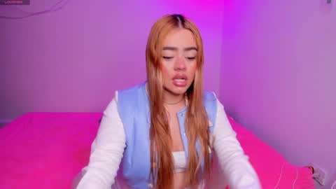 Isabella Arias online show from January 7, 4:29 am