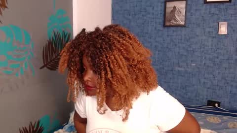 ISABELLA online show from November 15, 12:50 pm