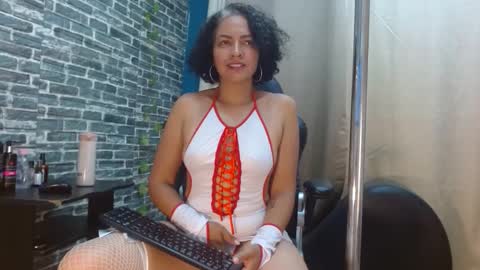 Isabella online show from September 11, 8:42 pm