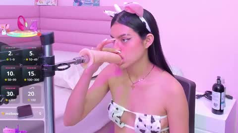 Snapshot of isabella_santos1 chatting on March 1, 12:34 pm Isabella online show from March 1, 12:34 pm