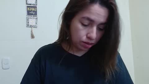 Snapshot of isabellaa_smith03 chatting on September 25, 12:04 pm isabellaa_smith03 online show from September 25, 12:04 pm
