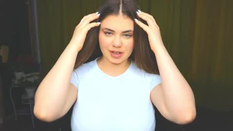 isabellabler online show from May 11, 11:34 am