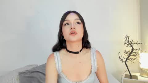 isameow online show from January 21, 10:08 pm