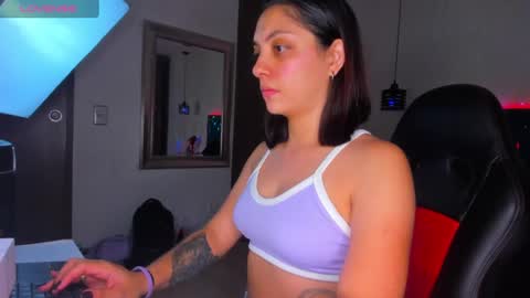 isabel  online show from January 16, 11:15 am