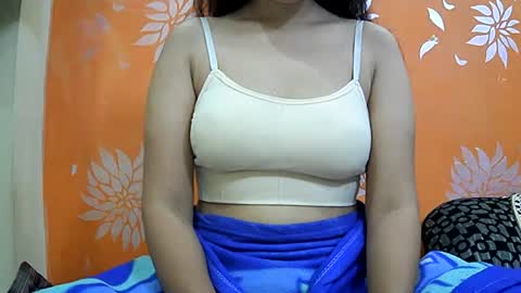 ishika_singh_ online show from December 22, 2:17 am