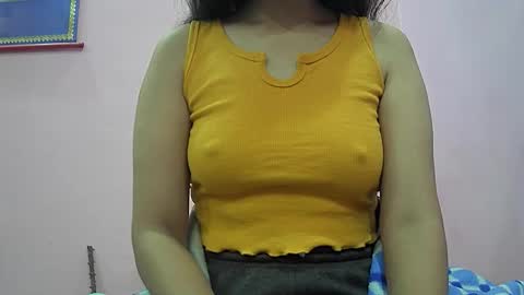 ishika_singh_ online show from December 23, 4:38 am