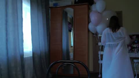 isingle_mom online show from April 9, 5:54 am