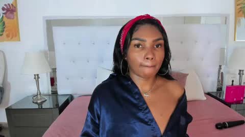 Vanessa online show from May 4, 11:36 am