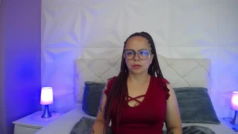 islabonil online show from January 14, 5:12 am