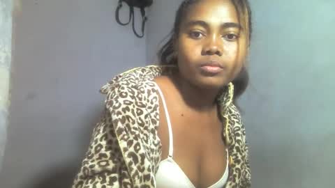 ismayrah online show from June 14, 6:47 am