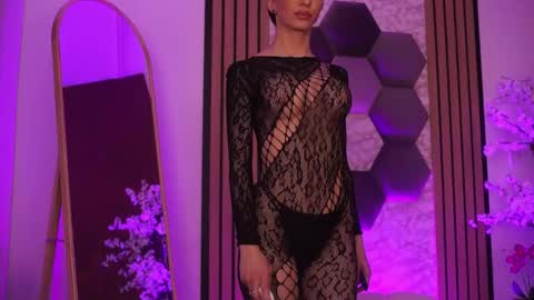 isRubyFever online show from May 20, 4:20 am