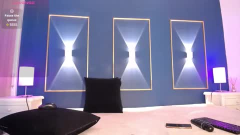 Snapshot of issyrosse chatting on January 31, 12:07 pm Isabelle online show from January 31, 12:07 pm