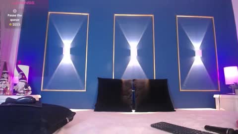 Snapshot of issyrosse chatting on December 20, 12:38 pm Isabelle online show from December 20, 12:38 pm