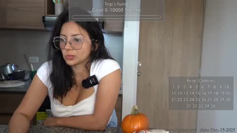 Jessi online show from October 15, 8:11 pm