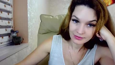 itslunaday online show from October 20, 6:44 pm