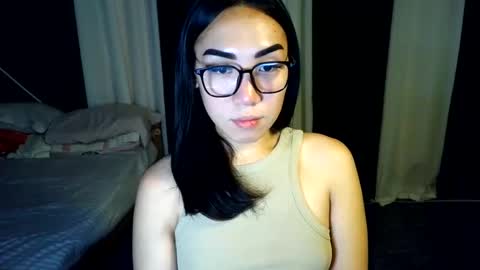 QUEEN online show from May 18, 7:47 am