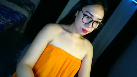 QUEEN online show from May 26, 6:13 am