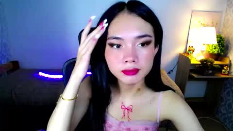 itsmeloveypinay online show from October 5, 6:46 pm