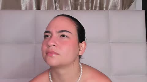 ittlee_angel online show from October 11, 1:58 pm