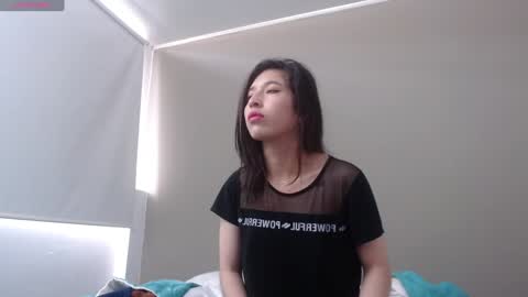 Snapshot of ivana_rose chatting on December 29, 1:49 pm Adris online show from December 29, 1:49 pm
