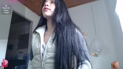 Snapshot of ivana_rose chatting on February 24, 8:47 pm Adris online show from February 24, 8:47 pm