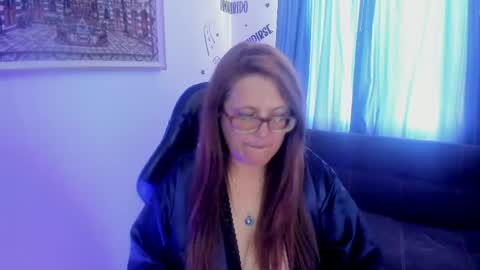 IVETTE online show from May 11, 4:04 pm