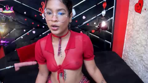 Ivis  online show from February 16, 1:00 pm