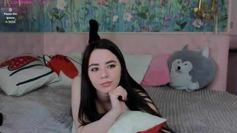ivorywood_ online show from May 2, 6:44 pm