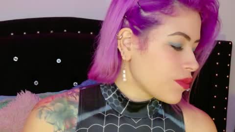 Diana Rojas  online show from May 2, 10:18 am