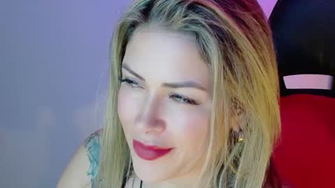 Diana Rojas  online show from November 21, 8:44 pm