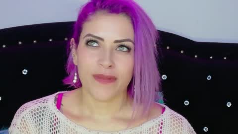 Diana Rojas  online show from May 7, 12:59 am